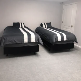 Cozy Gray Mirror Style