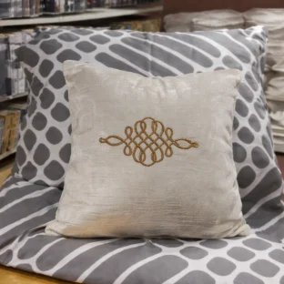 Croc Throw With Design