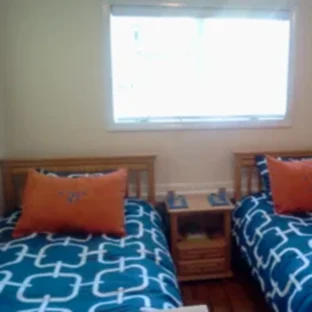 Sued Throw Hebrew Emb