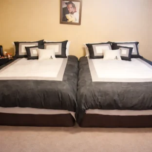 Suede Hotel Style 3 Colors