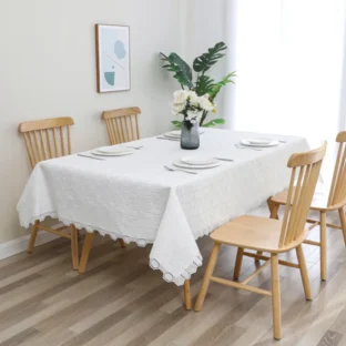 Beehive Tablecloth 1734L