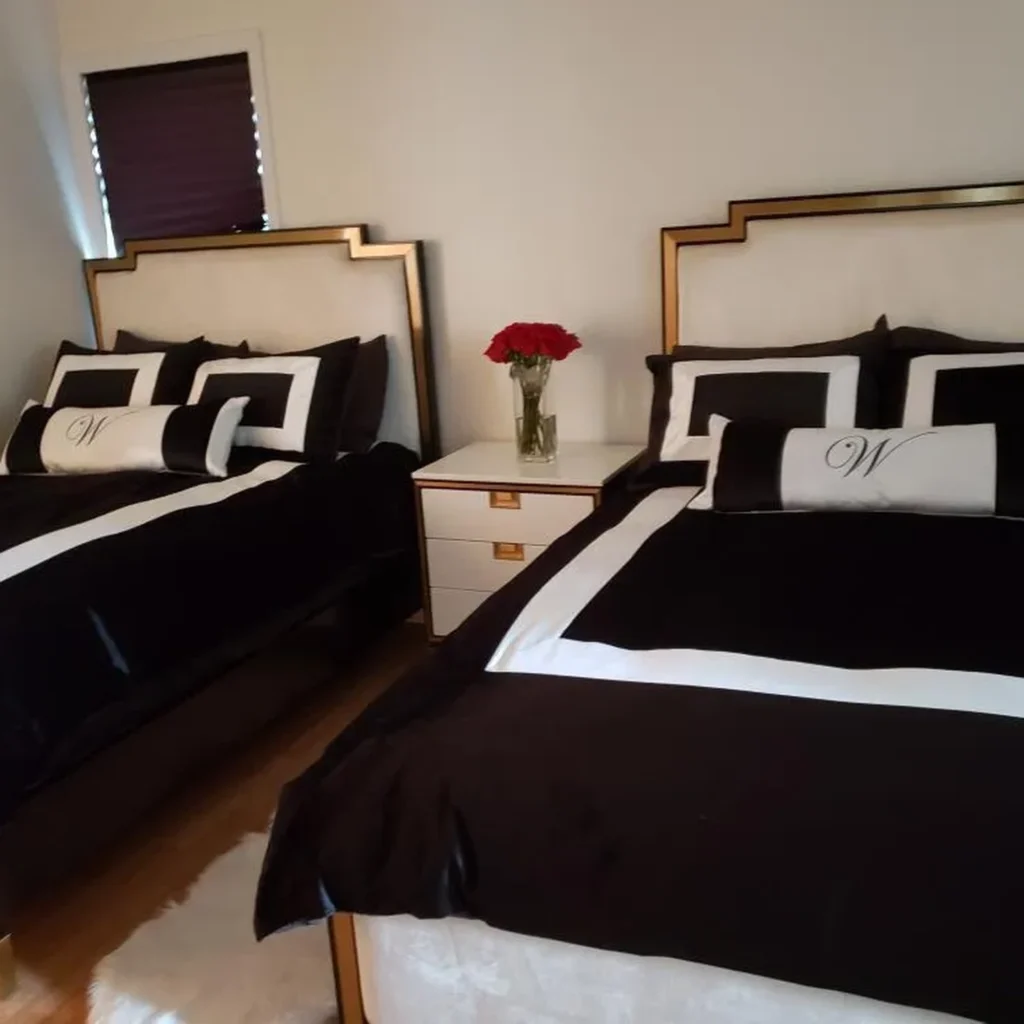 Hotel Style Black N White