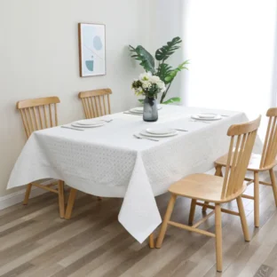 Twist Tablecloth 1730L